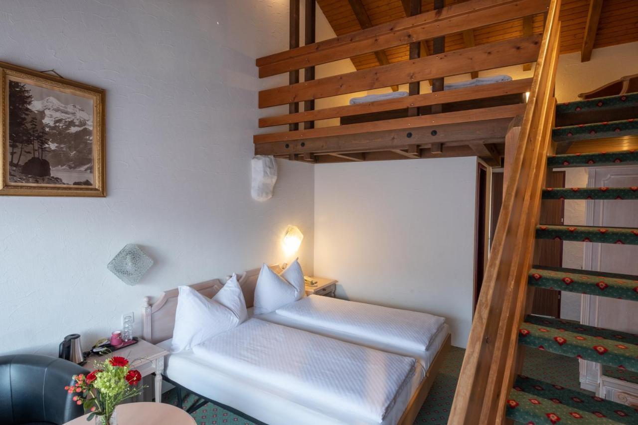 Family Triple Room Balcony,1665396784:JPEG